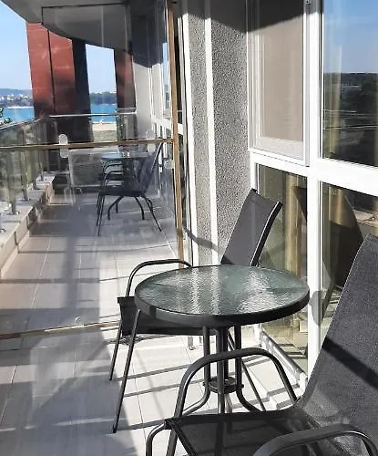 алюр студио - Allure 公寓 *